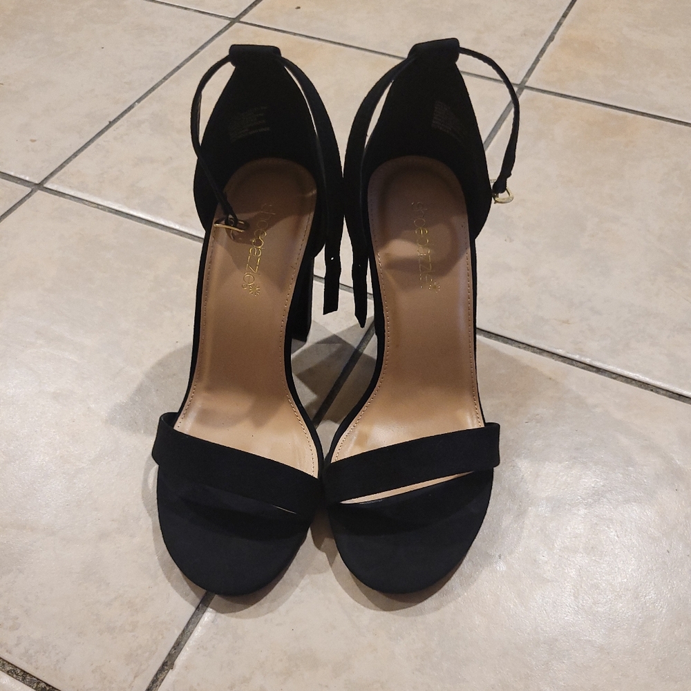 Elegant Black High Heel Sandals